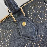 M46736-1.jpg