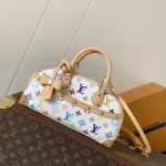 M13084-1.jpg
