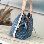 louis-vuitton-carryall-mm-M46855_PM2_Front-view-scaled-2.jpg