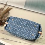 louis-vuitton-carryall-mm-M46855_PM2_Front-view-scaled-2.jpg
