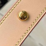 louis-vuitton-carryall-mm-M46855_PM2_Front-view-scaled-2.jpg