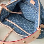 louis-vuitton-carryall-mm-M46855_PM2_Front-view-scaled-2.jpg