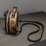 louis-vuitton-mini-boite-chapeau-M68276_PM2_Front-view-1.jpg