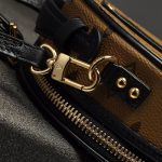 louis-vuitton-mini-boite-chapeau-M68276_PM2_Front-view-1.jpg