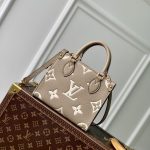 M47054-1-1.jpg