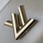 M21133-1.jpg