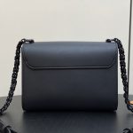 M25325-1.jpg