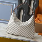 louis-vuitton-slouchy-mm-N00126_PM2_Front-view-1.jpg