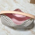 louis-vuitton-slouchy-mm-N00126_PM2_Front-view-1.jpg