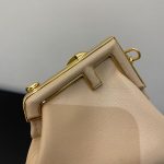 F447E32D-8112-BC13-3D64-0C7A0DC965A6.jpg
