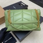 D2F321BB-6A94-5FC2-B60F-733E4605A3DA-1.jpg