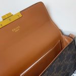 93395CC1-A85C-0CC2-23B7-3FA6CFBFCE31.jpg