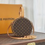 louis-vuitton-petite-boite-chapeau-M43514_PM2_Front-view-1.jpg